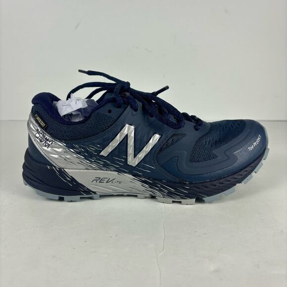 New Balance Summit Q.O.M. Gore-tex Trail Shoes Sneakers Womens Size 6 Blue new - Picture 1 of 8